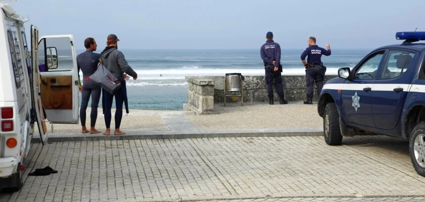 vw bus mieten und wildcampen trotz polizei in frankreich spanien und portugal