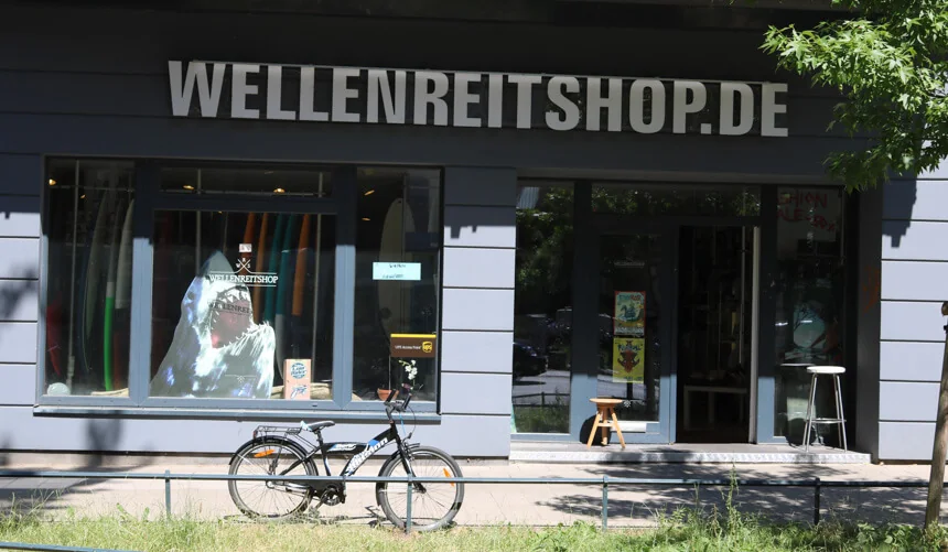 Wellenreitshop Hamburg von außen Wellenreitshop Hamburg von außen