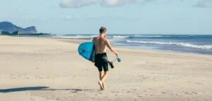 In Nicaragua surfen - der Main Break von Popoyo bietet perfelte A-frames für fortgeschrittene Surfer