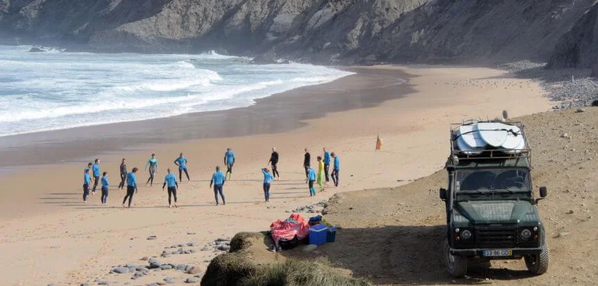 The Surf Experienec Surfcamp in der Algarve_Wellenreiten in Portugal