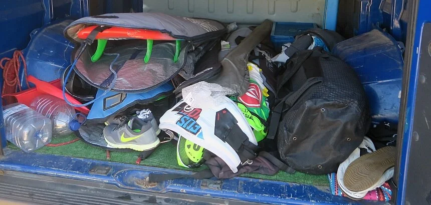 Surfboard Tasche im Campingbus