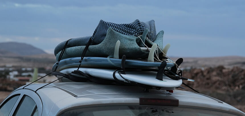 Surf Socke statt Boardbag auf dem Autodach