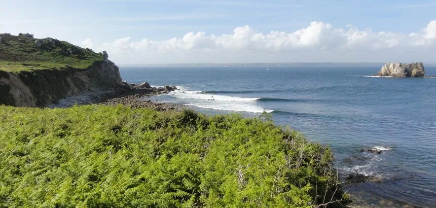 Secret Spot in der Bretagne_Eine schöne Linke die selten bricht