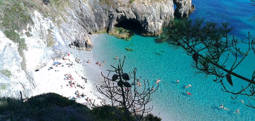 Strand bei Morgat in der Bretagne_Wasser wie in der Karibik!