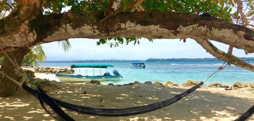 Am Playa Bluff kann man nicht nur surfen, sondern auch wunderbar chillen