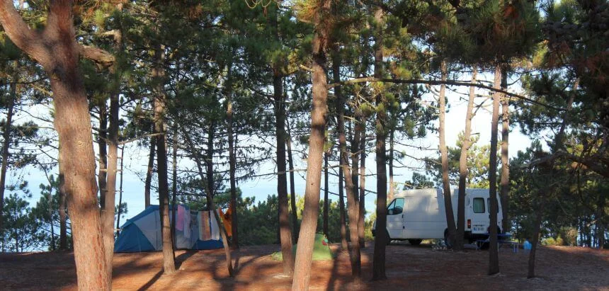 Campingplatz für Surfer_Camping Praia da Gale_Alentejo_Portugal Campingplatz für Surfer_Camping Praia da Gale_Alentejo_Portugal