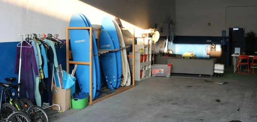 Indie Campers Review_Extras wie Surfboard, Neoprenanzug oder Fahrrad hinzubuchen geht immer Indie Campers Review_Extras wie Surfboard, Neoprenanzug oder Fahrrad hinzubuchen geht immer