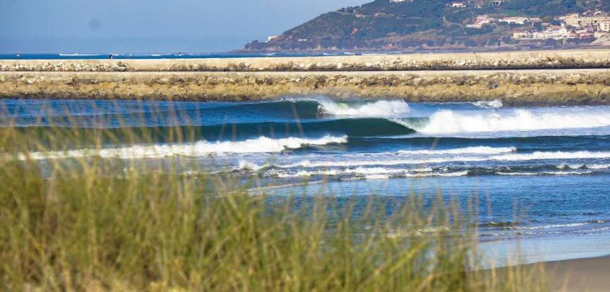 Cabedelo ist einer der bekanntesten Spots um in Figueira da Foz wellenreiten zu gehen_Foto - Julia Schucht Cabedelo ist einer der bekanntesten Spots um in Figueira da Foz wellenreiten zu gehen_Foto - Julia Schucht