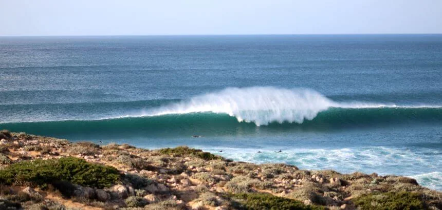 Portugal Surfen_Die Nebensaison bietet die besten Wellen Portugal Surfen_Die Nebensaison bietet die besten Wellen