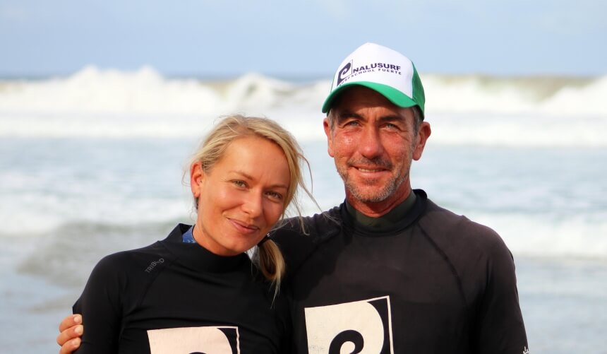 Frida und Ralf von Nalusurf Surfschule und Surfcamp Fuertenetura