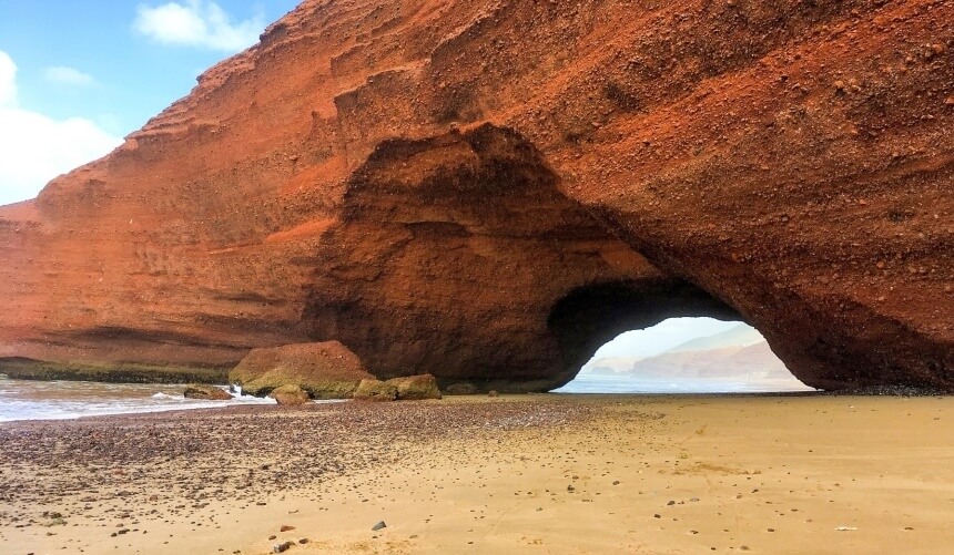 Die Klippen von Legzira bei Sidi Ifni - in Marokko gibt`s viel zu entdecken