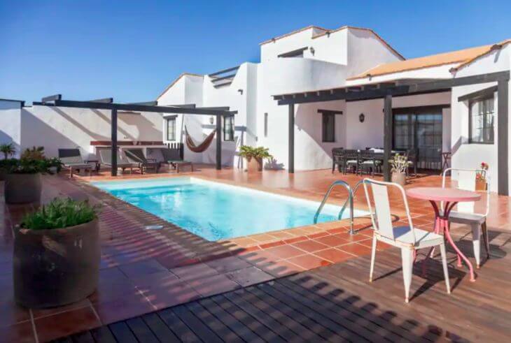 Longwave Surfcamps Fuerteventura_Camphaus Longwave Surfcamps Fuerteventura_Camphaus