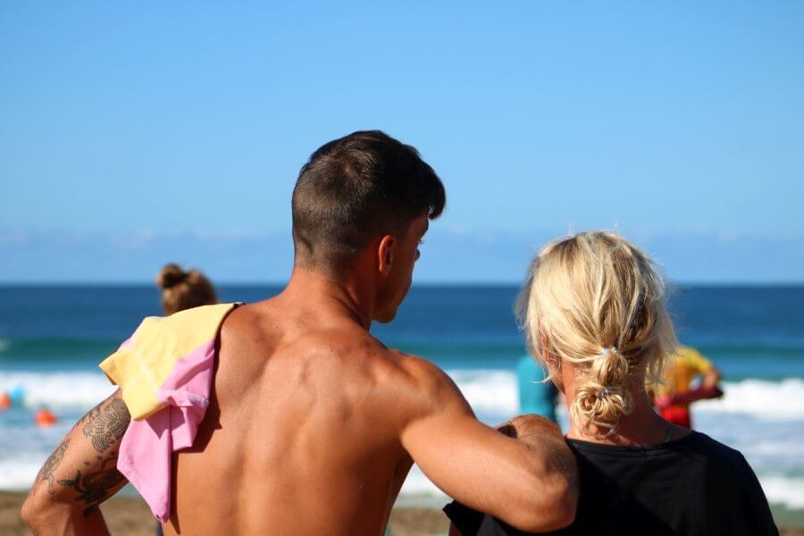 Die beiden Dreamsea Surfcoaches Michelle und Victor bilden ein super Gespann Die beiden Dreamsea Surfcoaches Michelle und Victor bilden ein super Gespann