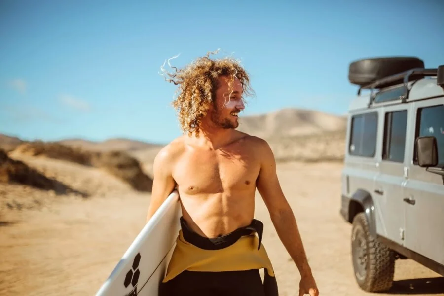 Pro Surf Coaching mit Gilles Noah Rese in der Rapa Nui Surfschool Fuerteventura