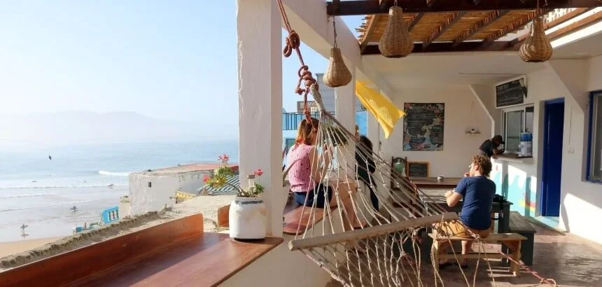 Ausblick-auf-den-Spot-von-der-Tayourt-Lodge-im-Olo-Surfcamp-Imsouane