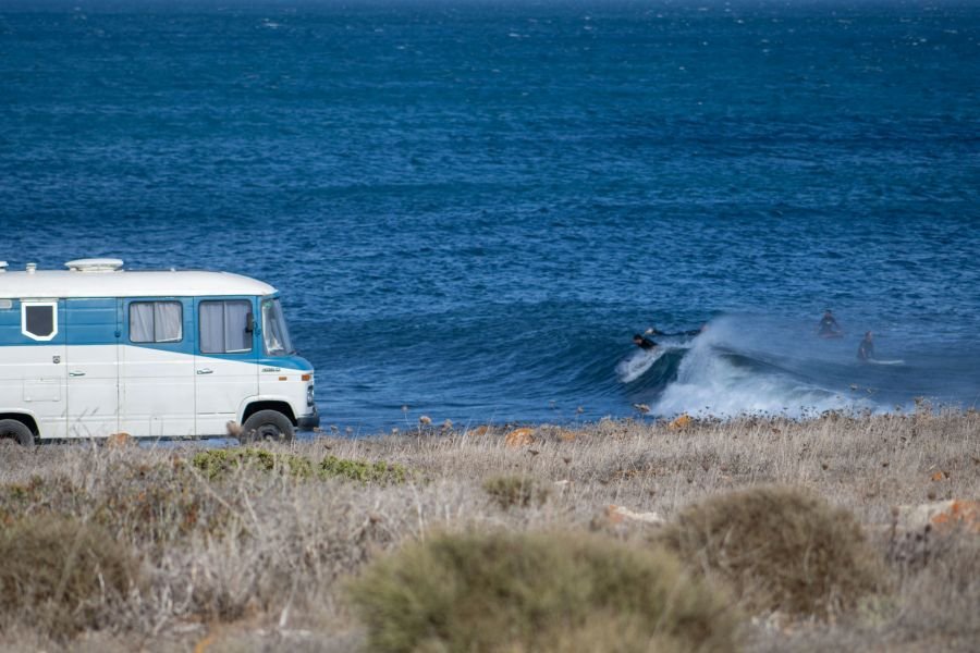 Surfer und Wildcampen auf Sardinien 