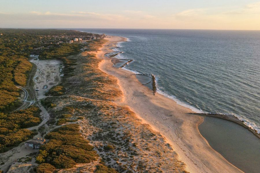 Surfstrand von Soulac-sur-Mer-in Frankreich von oben